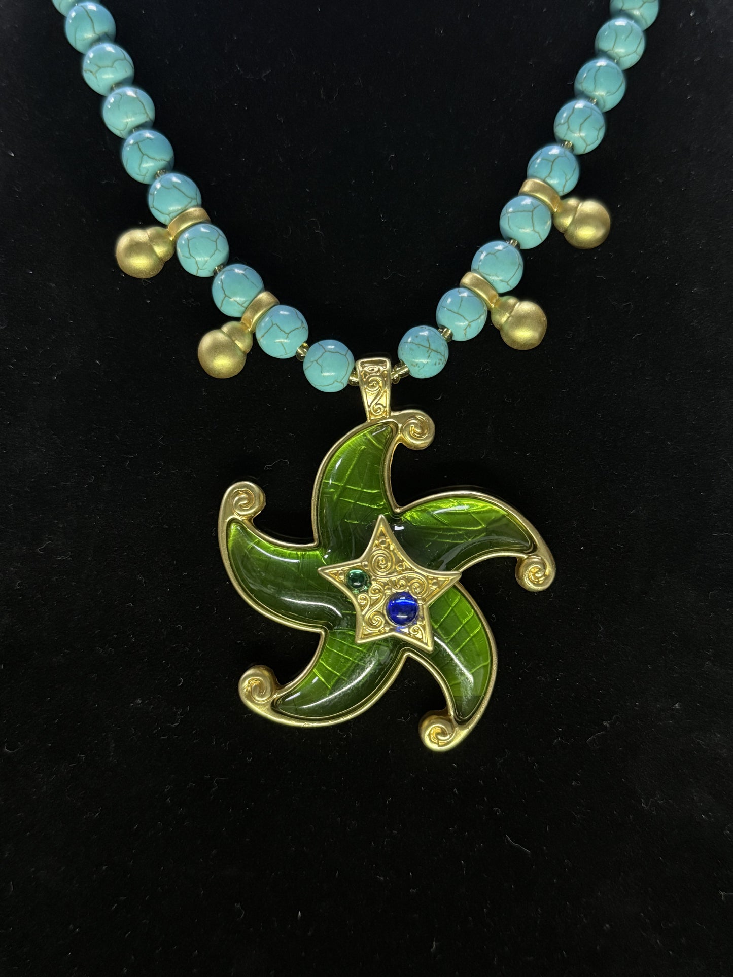Vintage Heavy Craft Gold-Plated Brass Turquoise Beaded Necklace with Green Glass Starfish Pendant