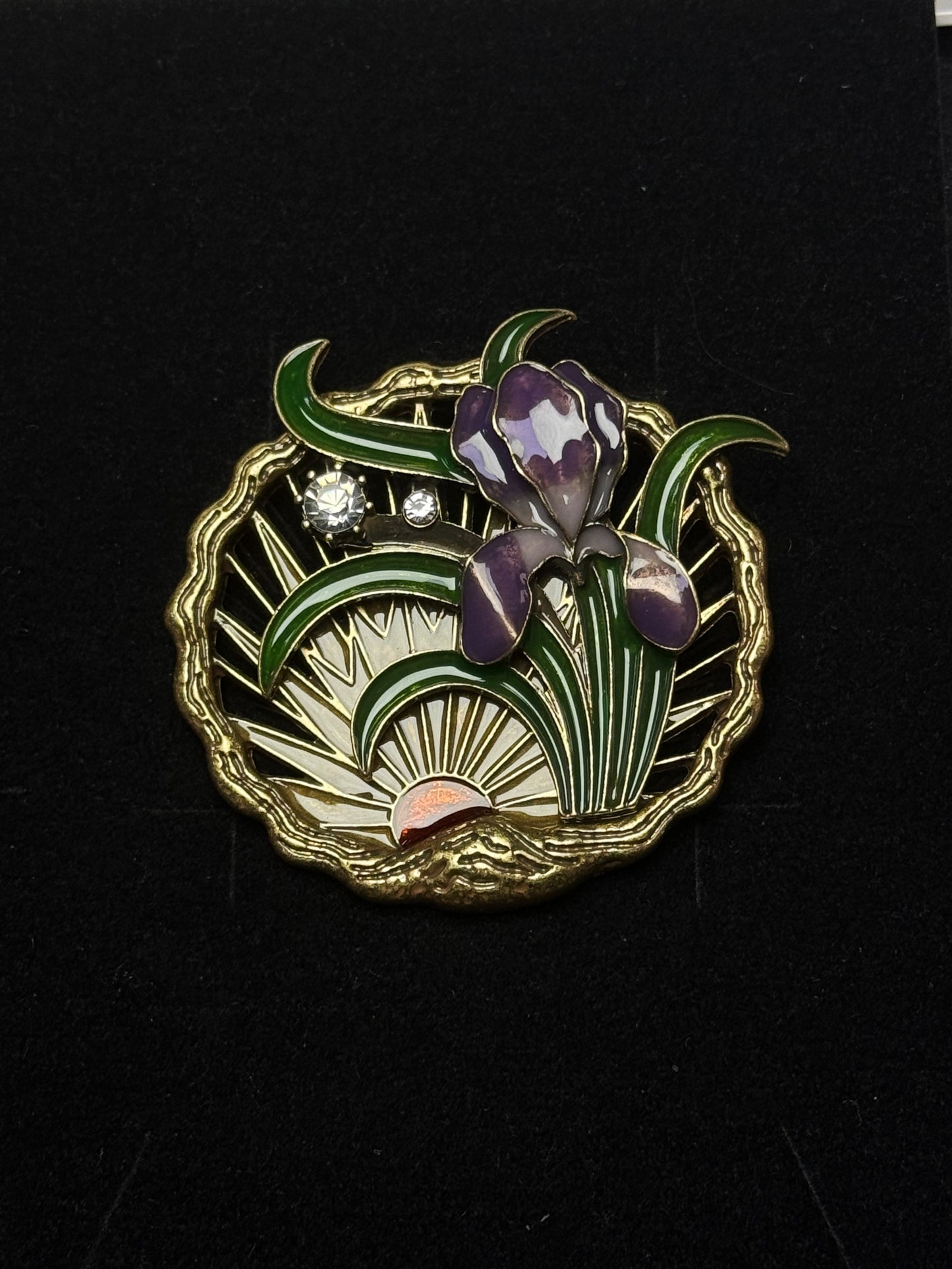 Vintage Heavy-Duty Gold-Plated 3D Hollow Enamel Tulip Brooch