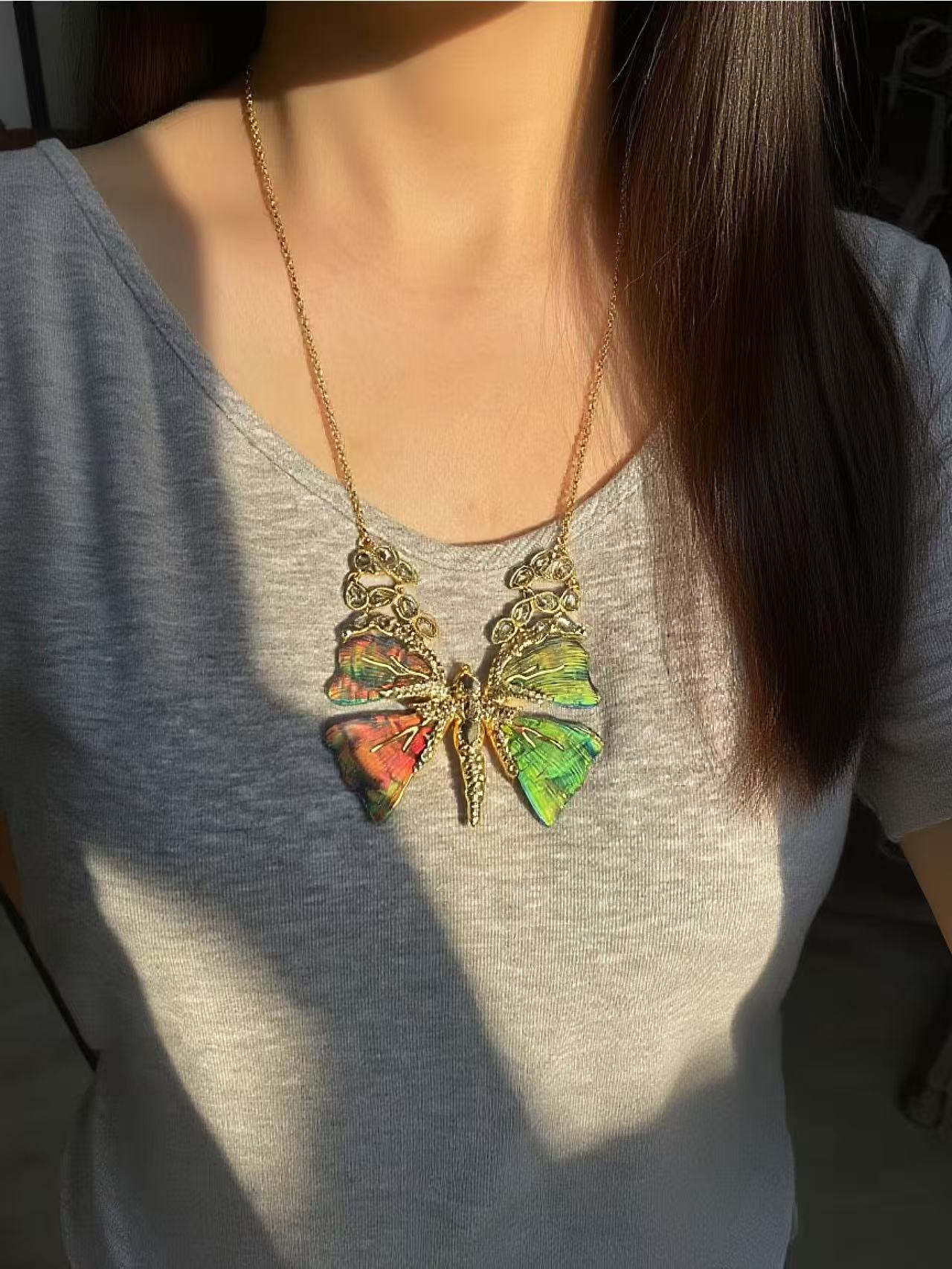Vintage Niche Design Iridescent Butterfly Necklace in Gold-Plated Copper