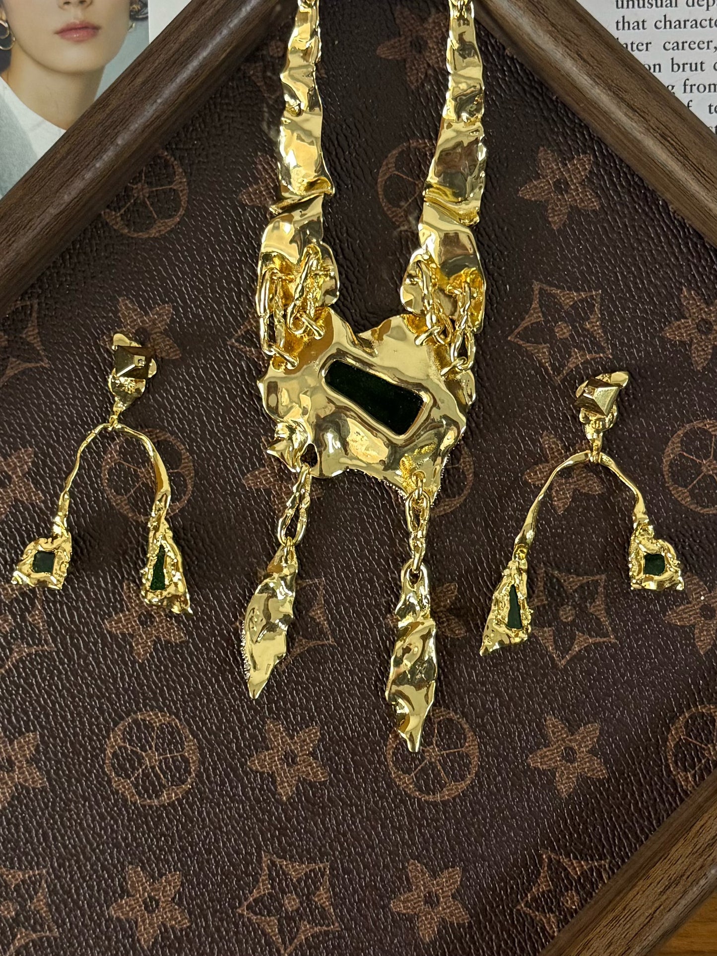 Vintage Avant-Garde Designer Irregular Gold-Plated Copper Earrings & Necklace Set