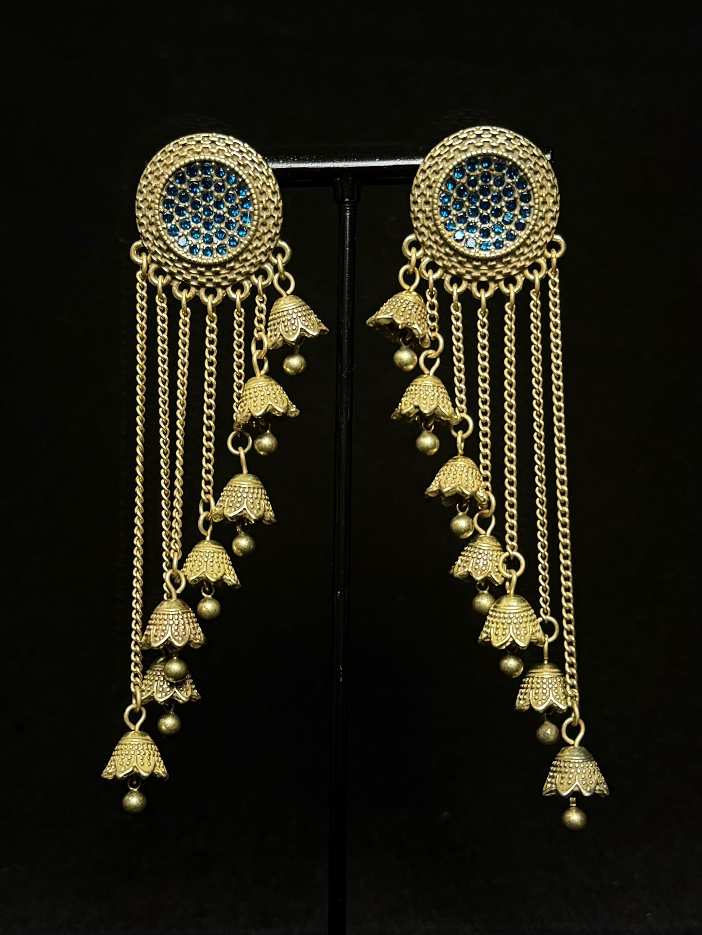 Retro heavy craftsmanship palace-style copper-plated gold irregular tassel Bohemian-style earrings