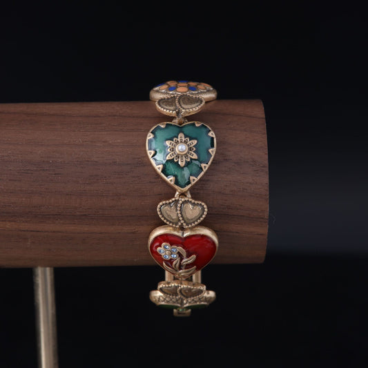 High-end Elegant Vintage Enamel Heart Bracelet