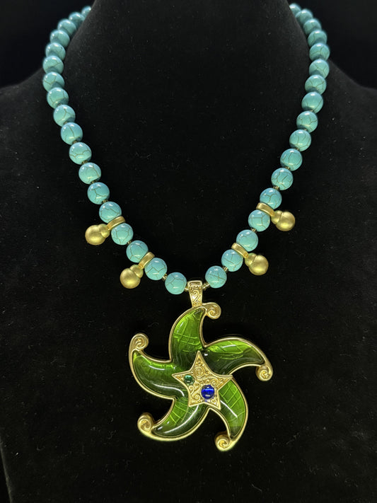 Vintage Heavy Craft Gold-Plated Brass Turquoise Beaded Necklace with Green Glass Starfish Pendant