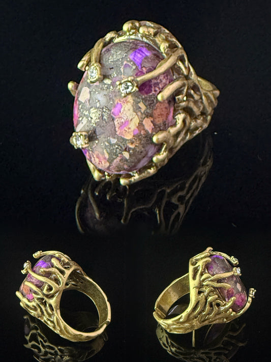 Vintage Retro Heavy-Crafted Gold-Plated Distressed Gourd Design Ring with Natural Rose Quartz