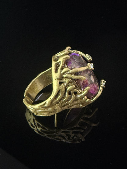 Vintage Retro Heavy-Crafted Gold-Plated Distressed Gourd Design Ring with Natural Rose Quartz