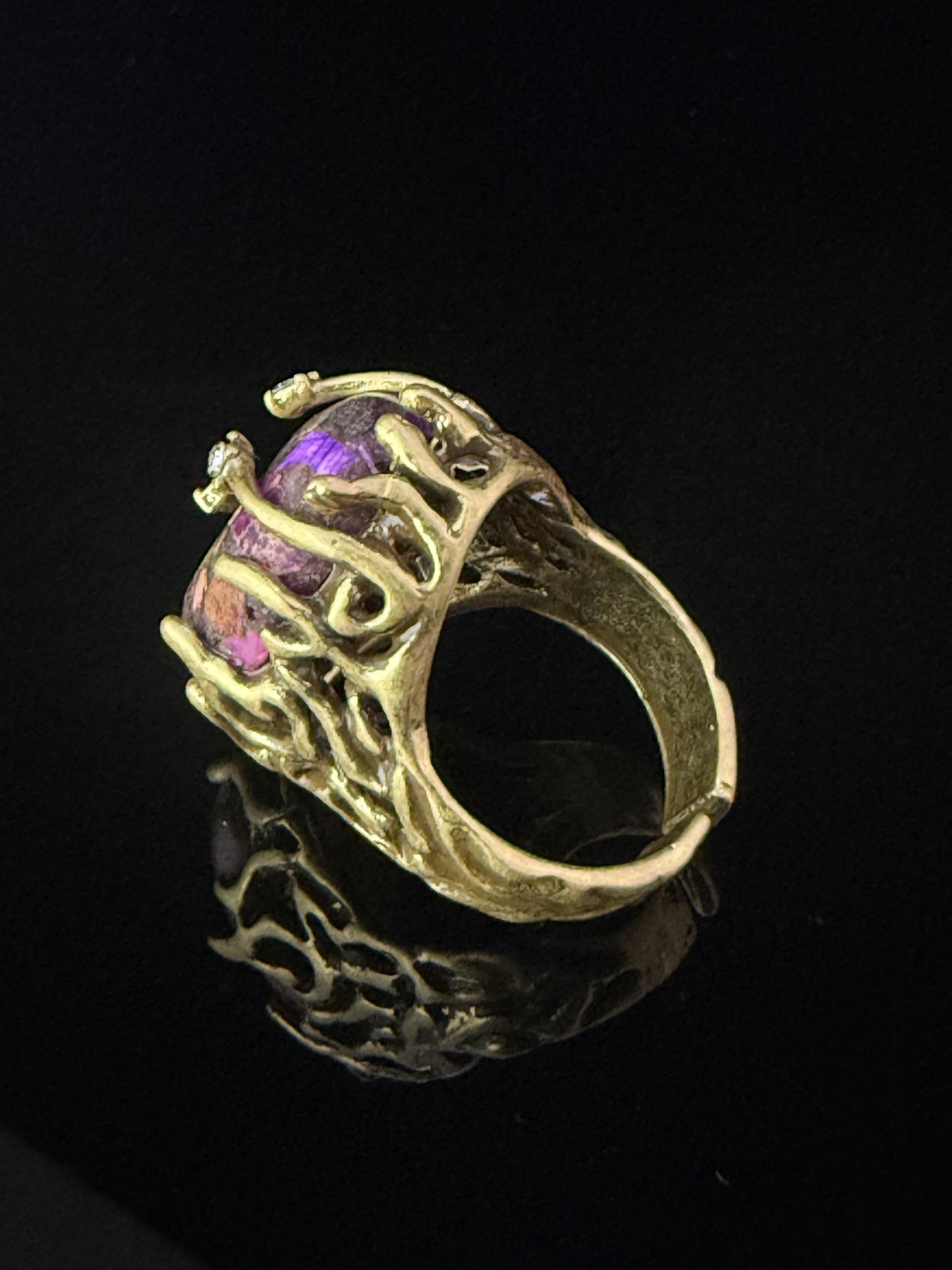Vintage Retro Heavy-Crafted Gold-Plated Distressed Gourd Design Ring with Natural Rose Quartz