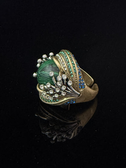 Vintage Retro Heavy-Crafted Gold-Plated Aged Malachite Ring