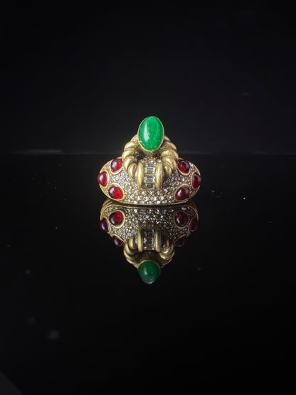Vintage Retro Heavy-Crafted Gold-Plated Green Agate & Cabochon Red Glass Inlaid Open Ring