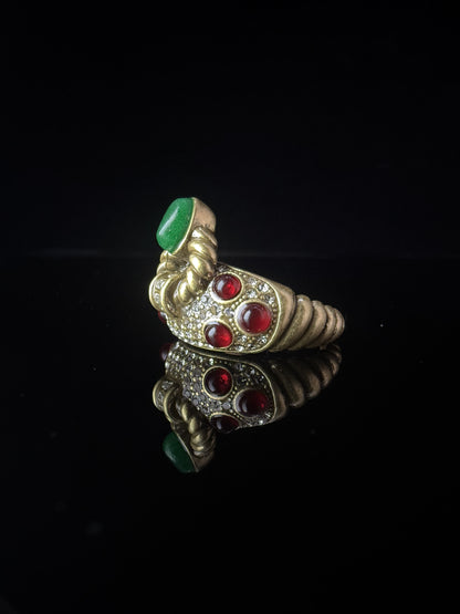 Vintage Retro Heavy-Crafted Gold-Plated Green Agate & Cabochon Red Glass Inlaid Open Ring