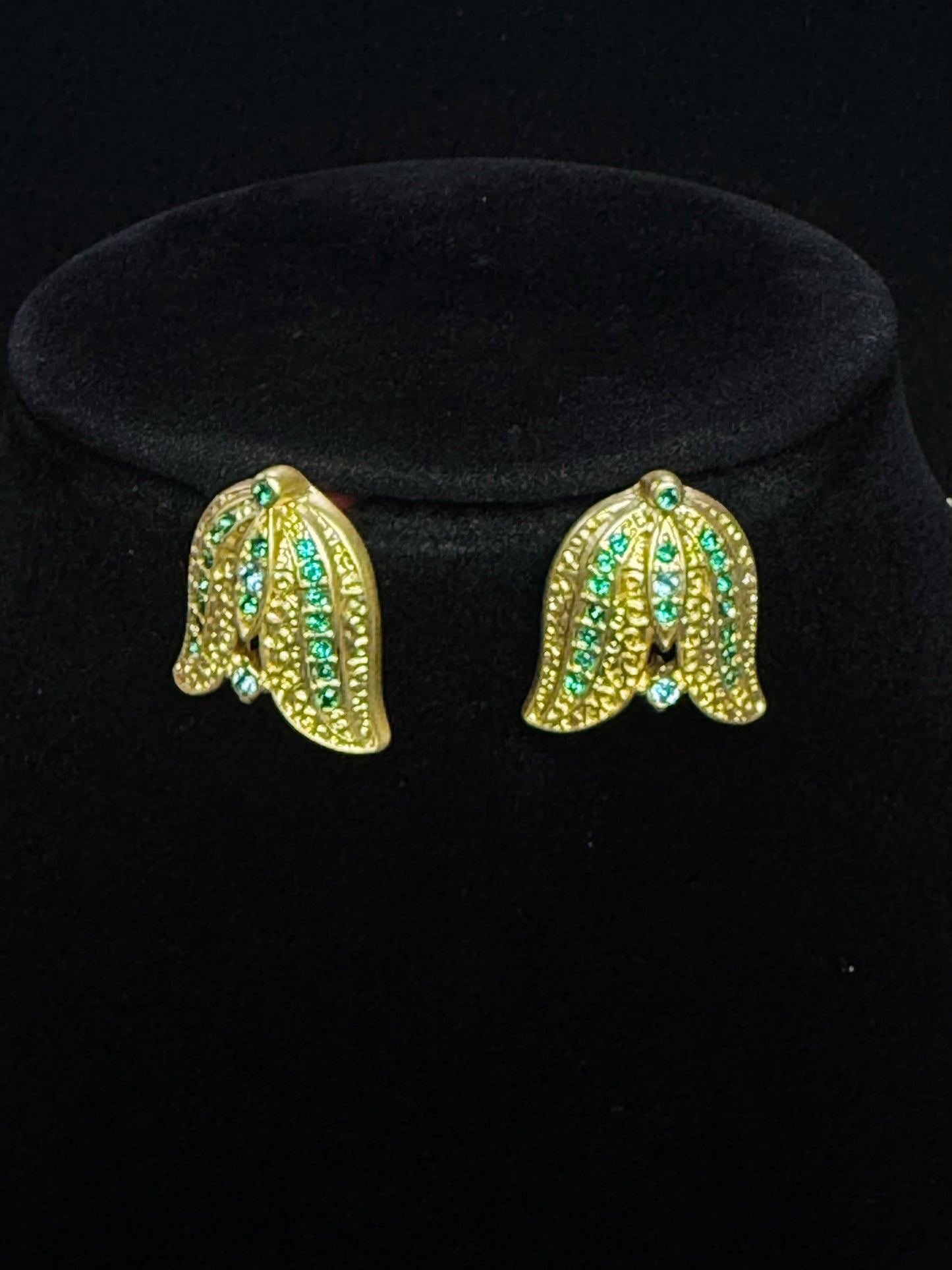 Vintage Heavy Craft Classic 18K Gold-Plated Brass Lily of the Valley Earrings and Necklace Set with Rhinestones