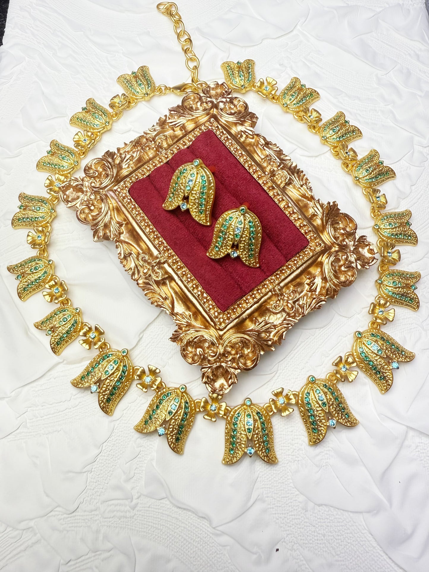 Vintage Heavy Craft Classic 18K Gold-Plated Brass Lily of the Valley Earrings and Necklace Set with Rhinestones