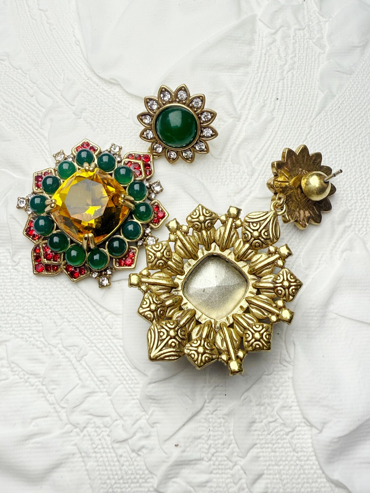 Vintage Heavy Craft Brass Rhinestone Green Agate Czech Crystal Earrings and Necklace Set – European Magazine Style