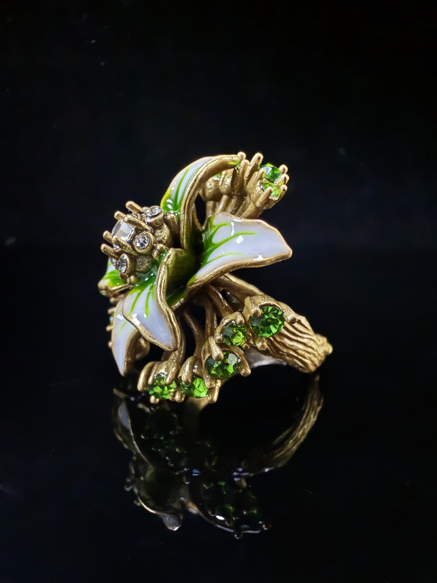 Vintage Baroque Heavy-Craft Gold-Plated Brass Floral Oil Painting Open Ring