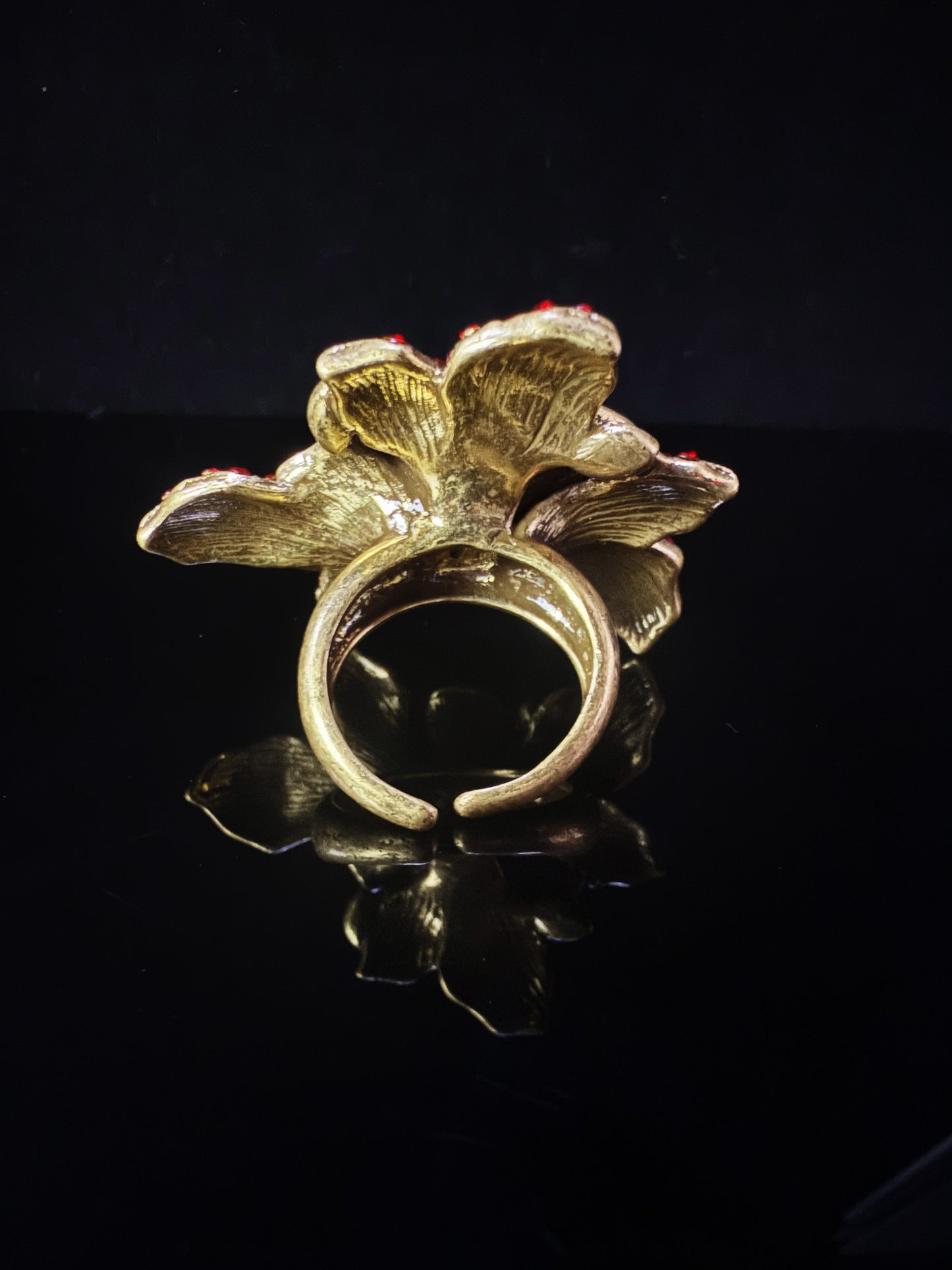 Vintage Baroque Heavy-Craft Gold-Plated Brass Red Rose Crystal Open Ring