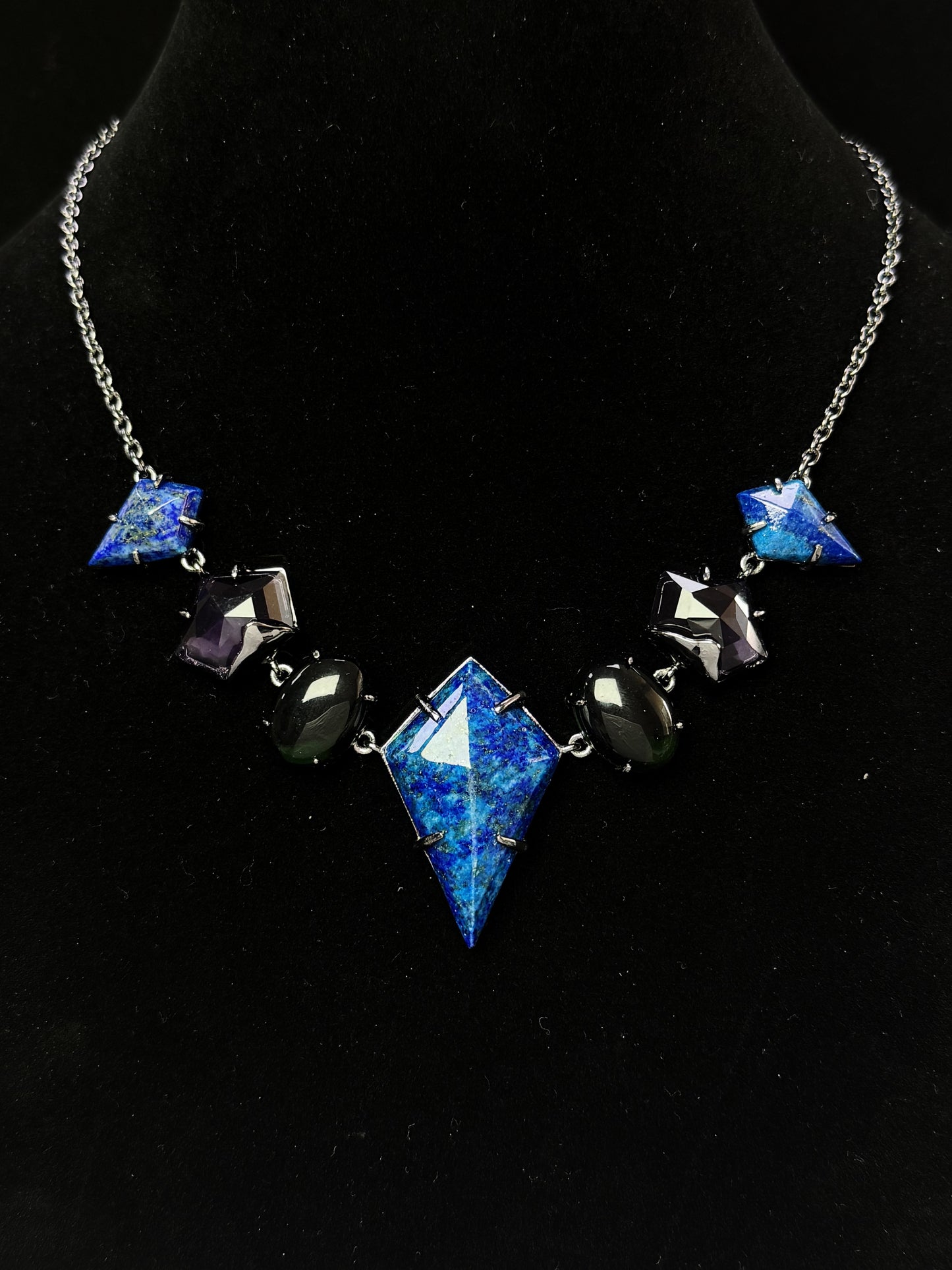 Vintage Chic Original Design Gold-Plated Lapis Lazuli Necklace