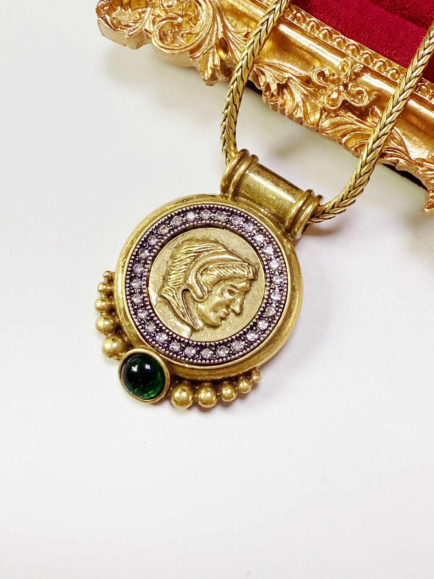 Vintage Minimalist Gold-Plated Brass Portrait Medallion Necklace with Green Agate Pendant Necklace