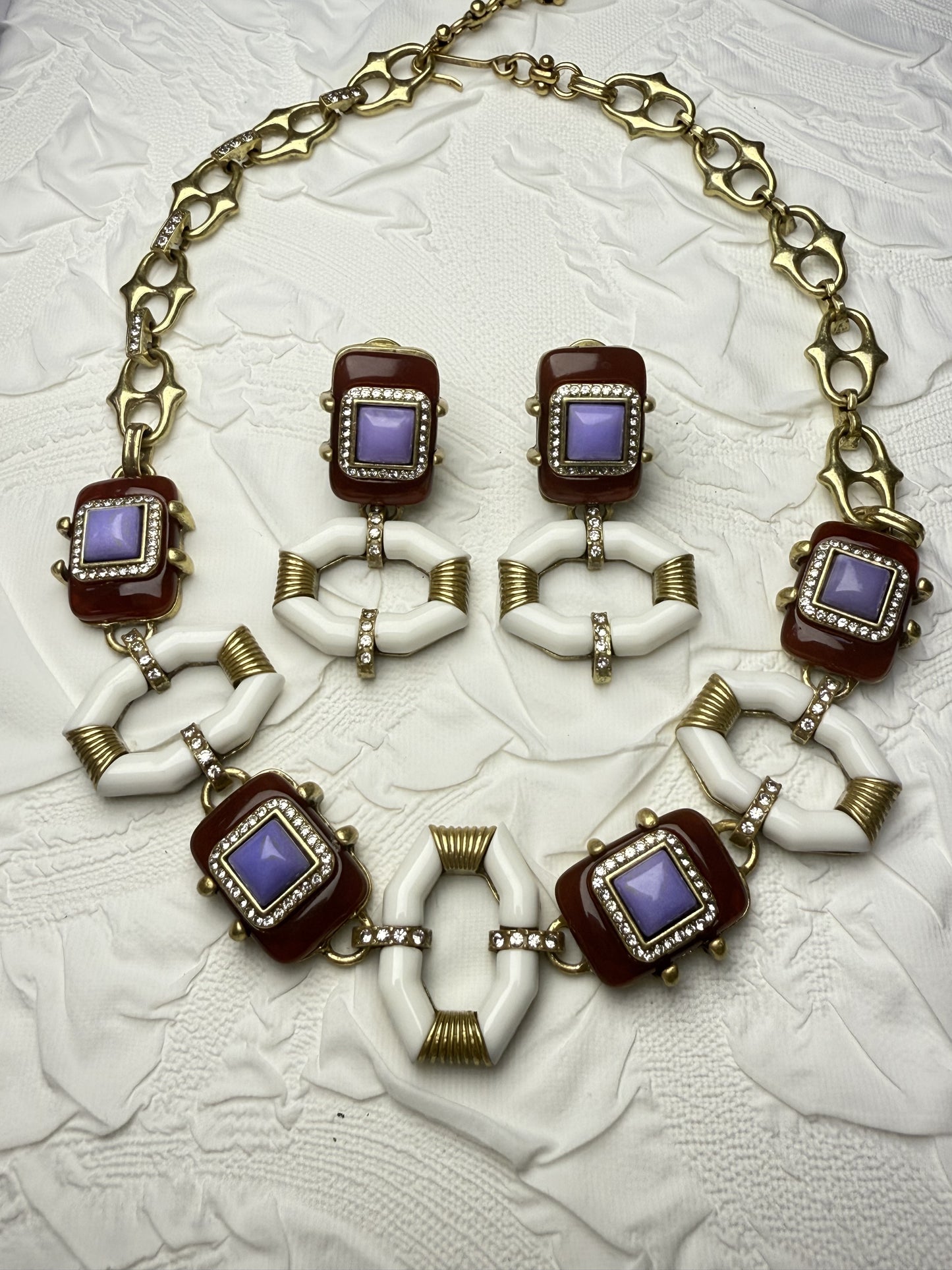 Vintage Heavy Craft 18K Gold-Plated Brass White Enamel & Purple Red Natural Stone Earrings Necklace Set