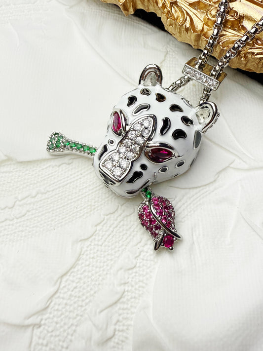 Avant-Garde Enamel Rose-Biting Leopard Pendant Necklace – Vintage Niche Designer Jewelry