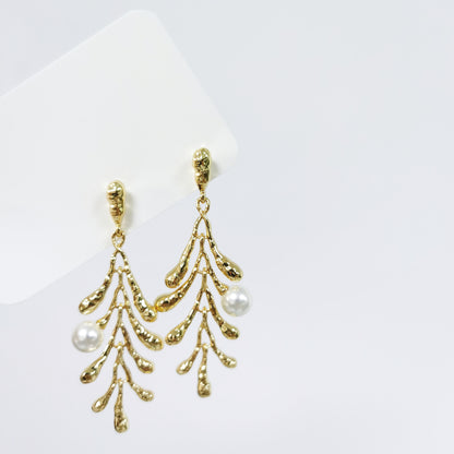 Avant-Garde Golden Leaf Fringe Earrings: Artisan Luxury Design