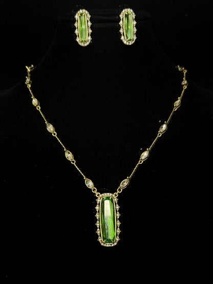 Vintage Gold-Plated Brass Green Rhinestone-Encrusted Earrings & Necklace Set