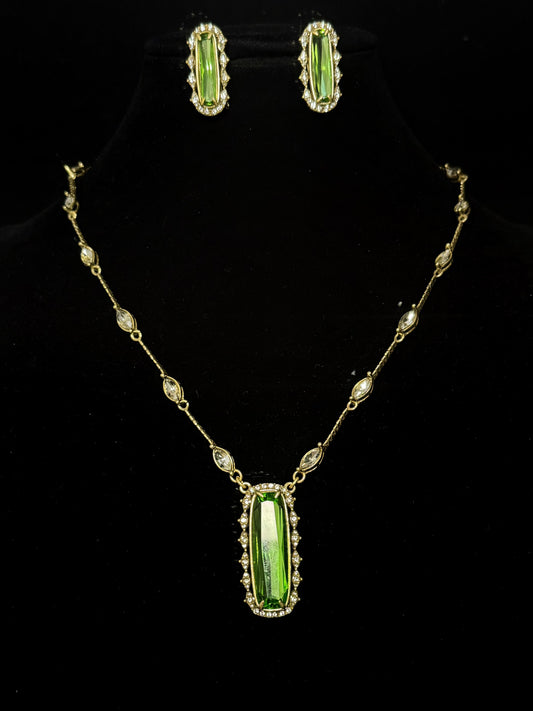 Vintage Gold-Plated Brass Green Rhinestone-Encrusted Earrings & Necklace Set