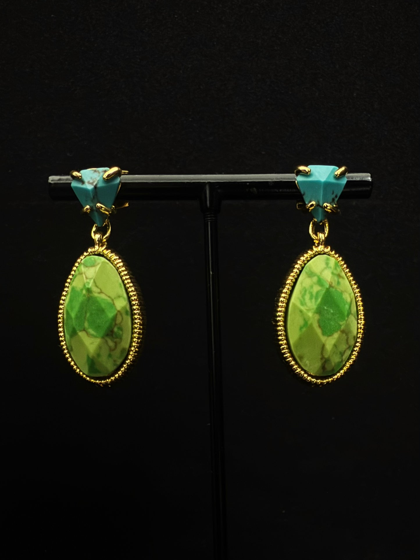 Genius Vintage Turquoise Oval-Cut Stud Earrings – Gold-Plated Copper Artistic Design