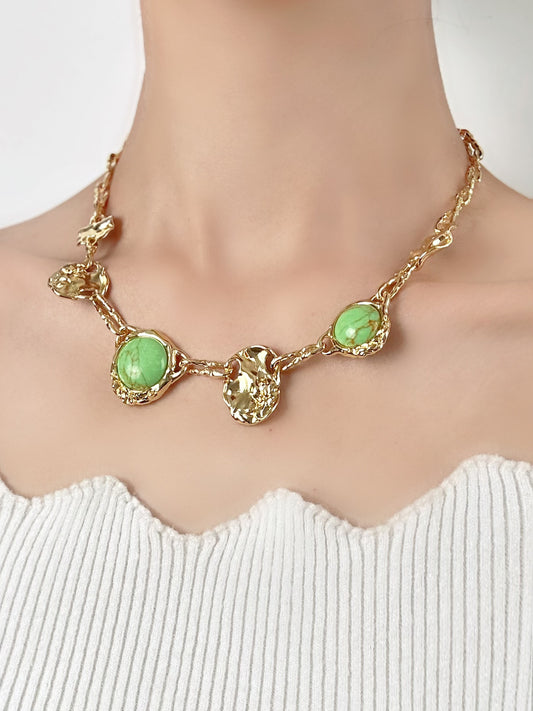 Genius Vintage Irregular Gold-Plated Turquoise Necklace – Artistic Indie Statement Piece