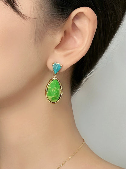 Genius Vintage Turquoise Oval-Cut Stud Earrings – Gold-Plated Copper Artistic Design