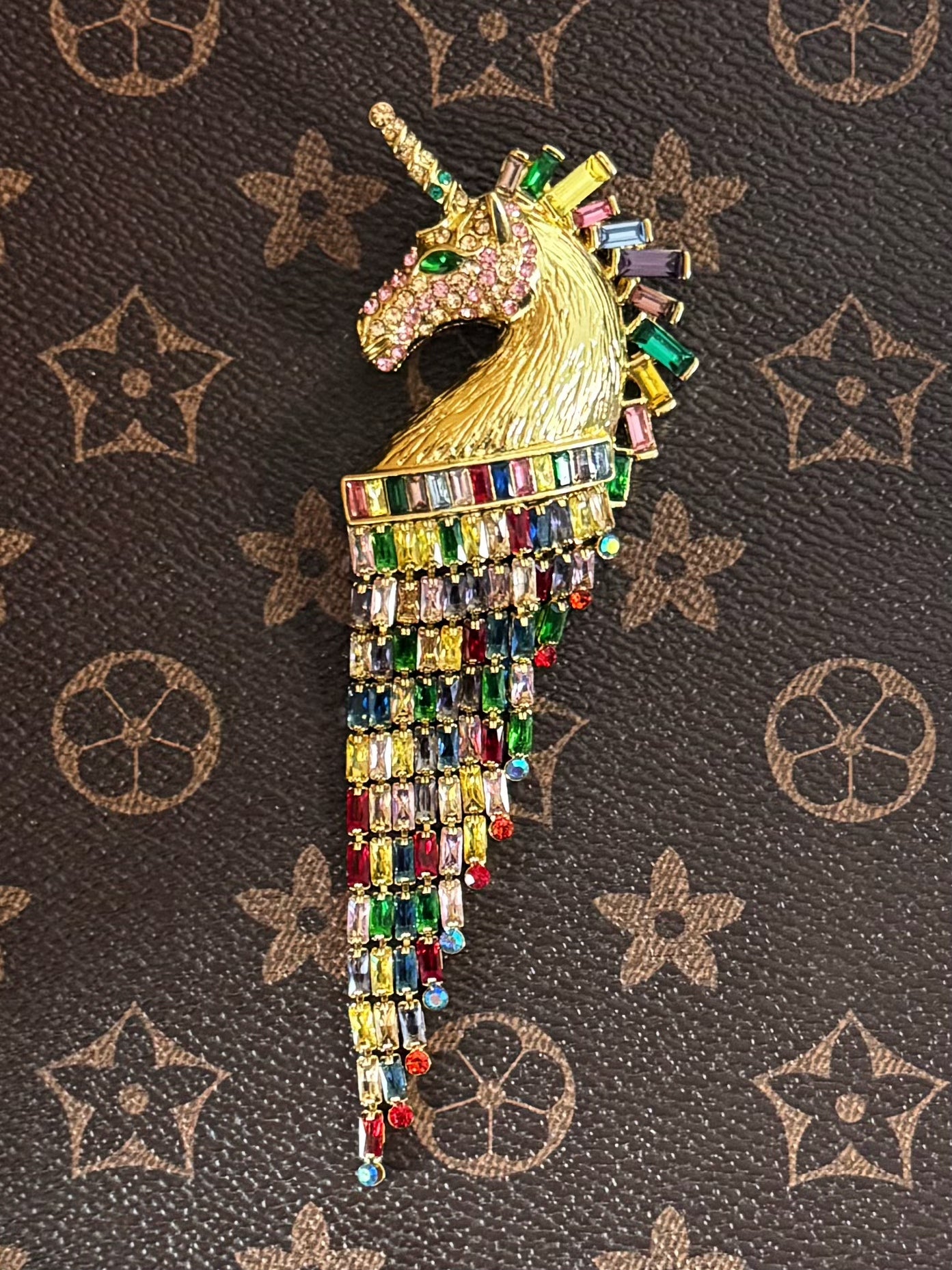 Vintage Colorful Unicorn Tassel Brooch – Gold-Plated Copper with Multicolor Zircon (12cm)