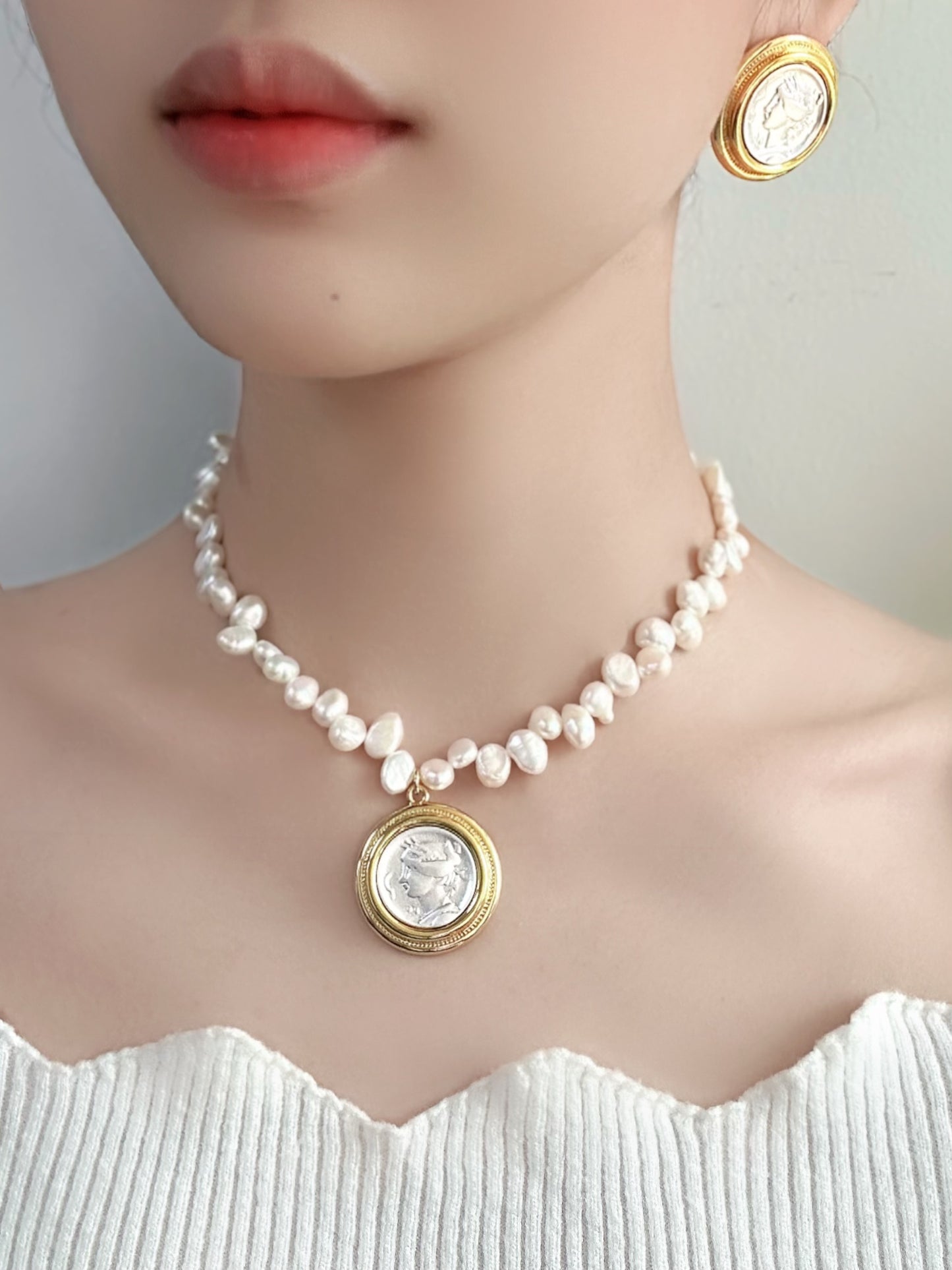 Vintage Baroque Pearl & Coin Pendant Jewelry Set – Asymmetrical Pearl Necklace, Gold-Plated Coin Necklace & Earrings