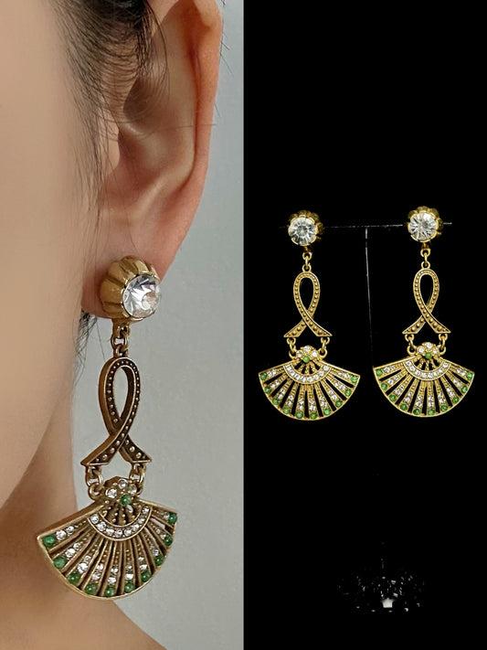 Vintage Gold-Plated Hollow Fan Drop Earrings with Full Rhinestone Inlay