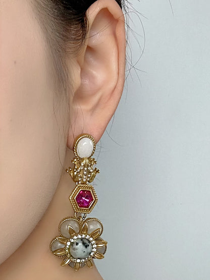 Vintage Gold-Plated Frog & Flower Drop Earrings with Natural Stone – Retro Statement Jewelry