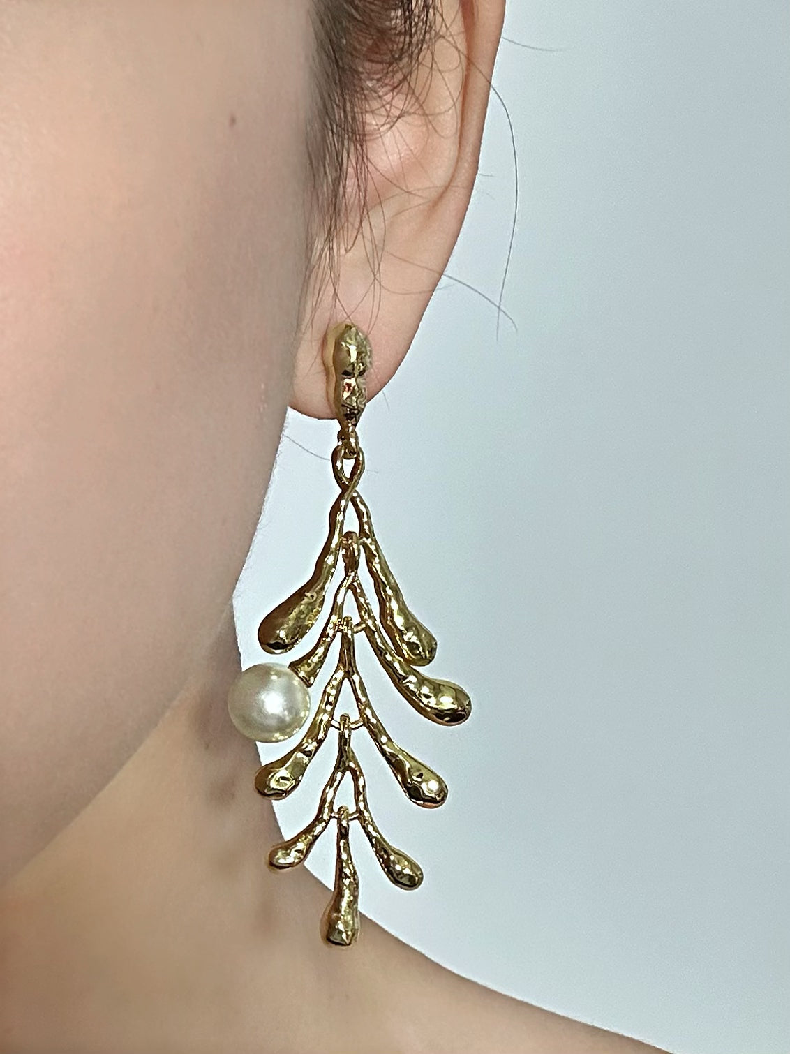 Avant-Garde Golden Leaf Fringe Earrings: Artisan Luxury Design