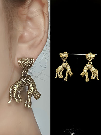 Vintage Heavywork Gold-Plated Engraved Cheetah Pendant Stud Earrings – Unique Statement Jewelry