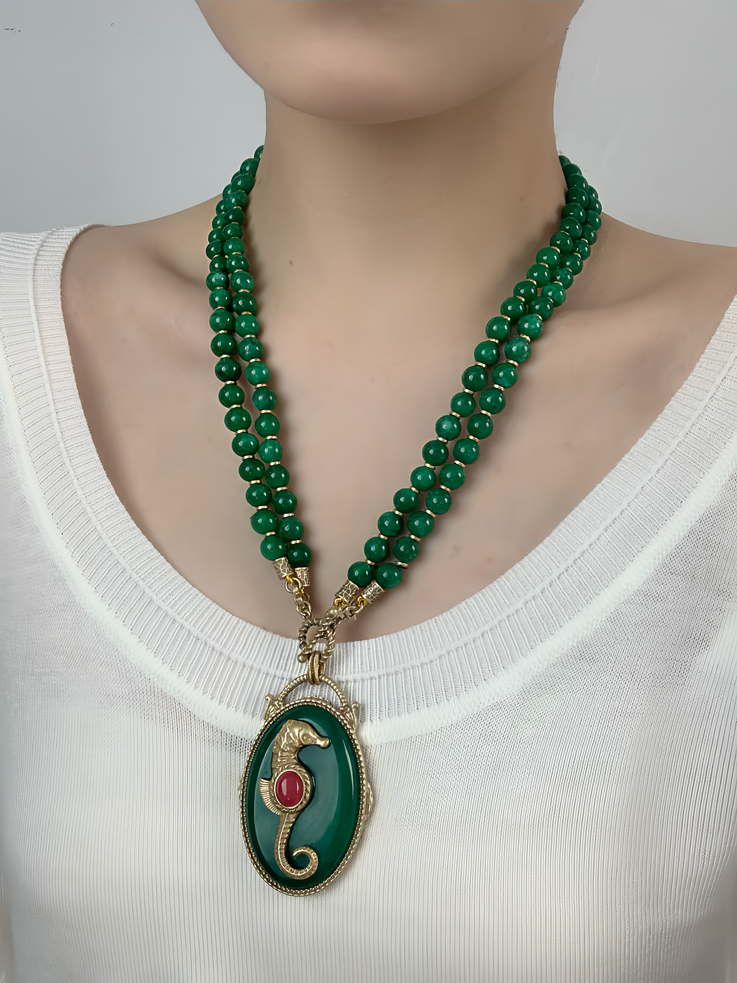 Vintage Gold-Plated Brass Seahorse Pendant Necklace – Green Gemstone, Long Crossbody Style