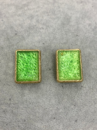 Royal-Inspired Necklace: Green Glass Beads with Enamel Pendant