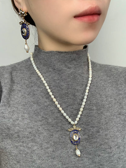 Royal-Inspired Jewelry Set: Brass & Pearl Necklace and Earrings