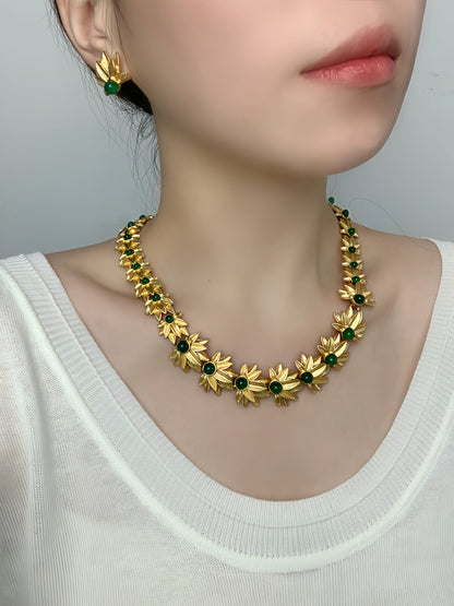 Vintage Heavy Craft Gold-Plated Copper Floral Petal & Green Chalcedony Earrings & Necklace Set