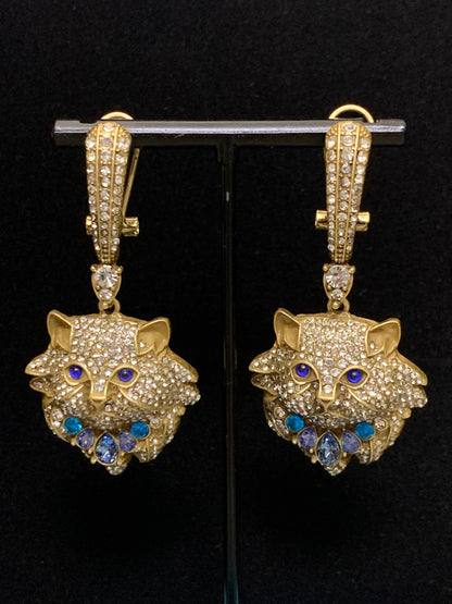 Artisan Persian Cat Earrings: Vintage-Inspired Design with Micro-Pave Crystal Accents