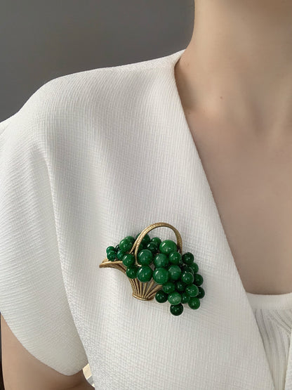 Vintage Baroque Grape Basket Brooch – Gold-Plated Brass with Natural Amethyst