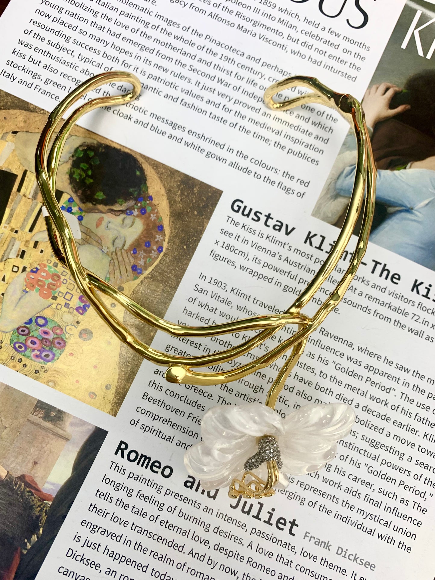 Artisan Floral Statement Necklace - Daring Enamel Craftsmanship