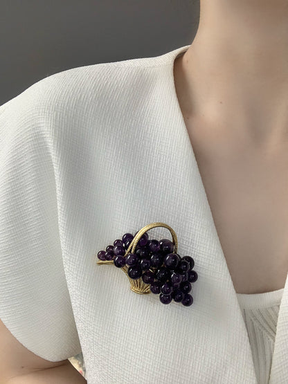 Vintage Baroque Grape Basket Brooch – Gold-Plated Brass with Natural Amethyst